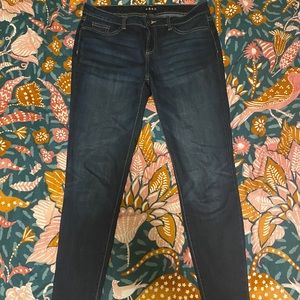 dā-sh skinny jeans